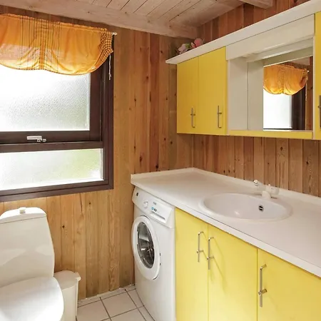 Three-bedroom In 3 Bindslev