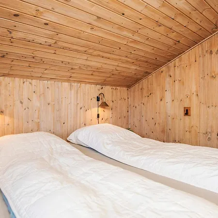 Three-bedroom In 3 * Bindslev